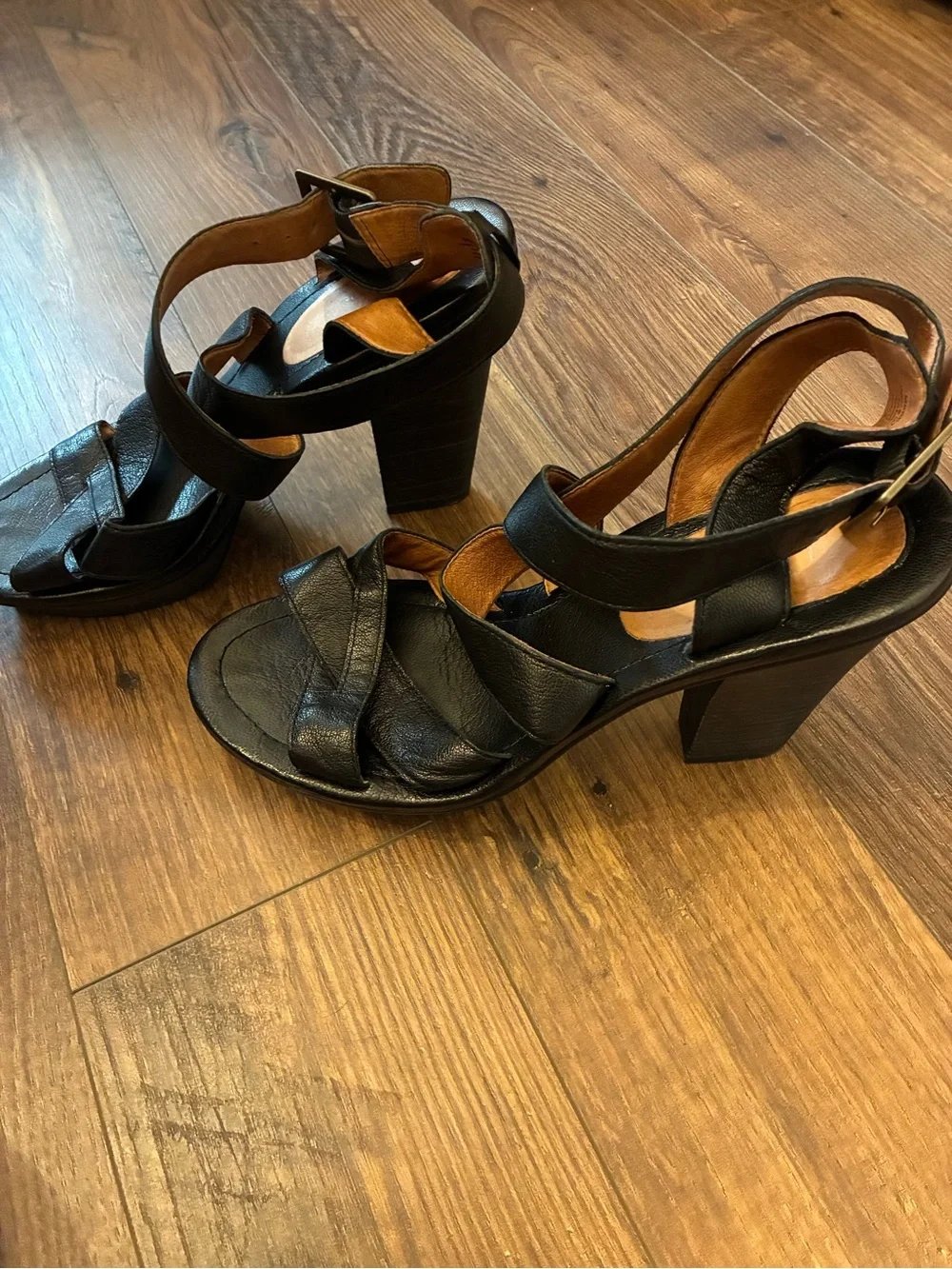 Wittner Black Platform Strappy High-Heel Sandals